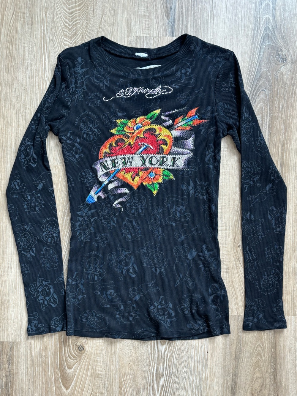 Y2K Ed Hardy by Christian Audigier New York Cross Rhinestone Thermal Long Sleeve - Picture 3 of 8